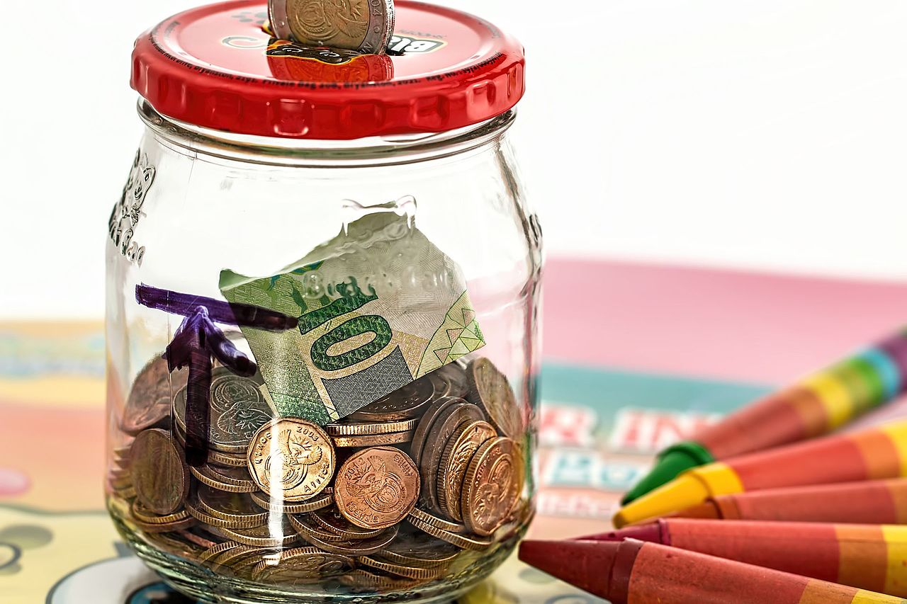 how much to set aside for freelance taxes - piggy bank savings